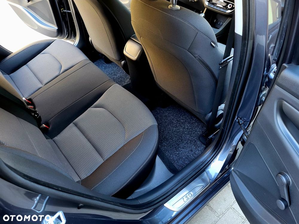 Hyundai i30 1.4 Classic - 9