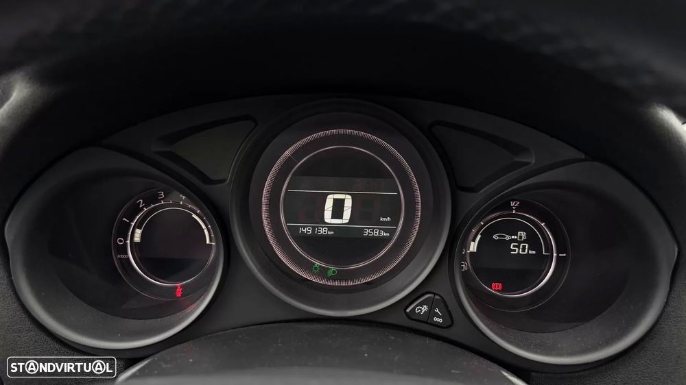 Citroën C4 1.6 BlueHDi Live - 27