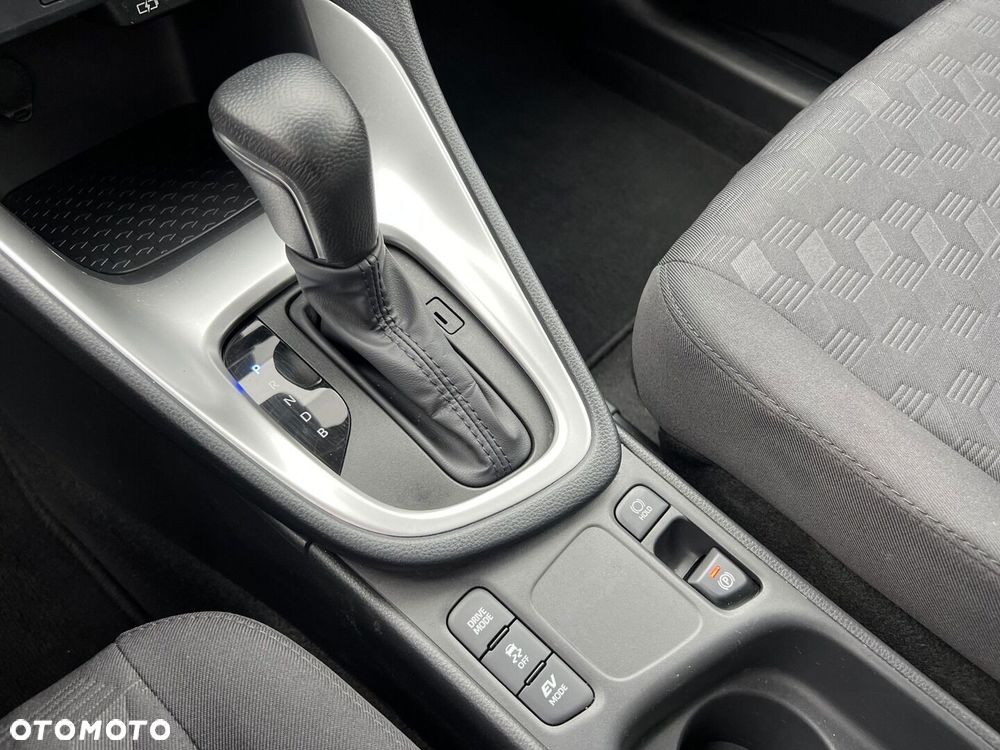 Toyota Yaris Hybrid 1.5 Comfort - 17