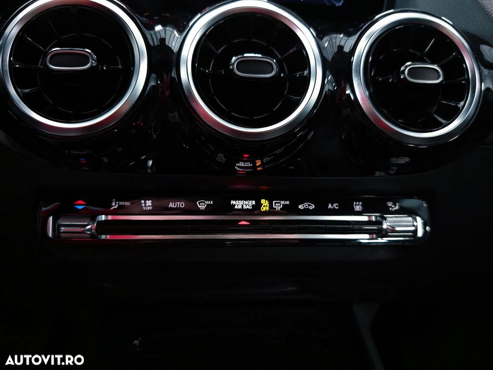 Mercedes-Benz GLA 250 e 8G-DCT - 22