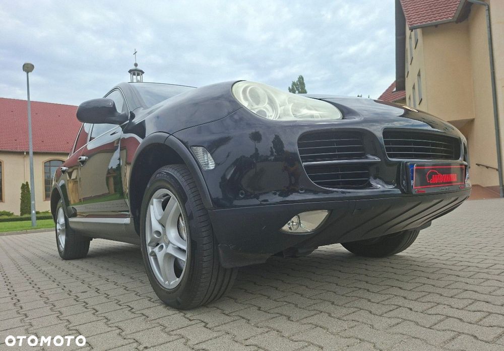 Porsche Cayenne - 8