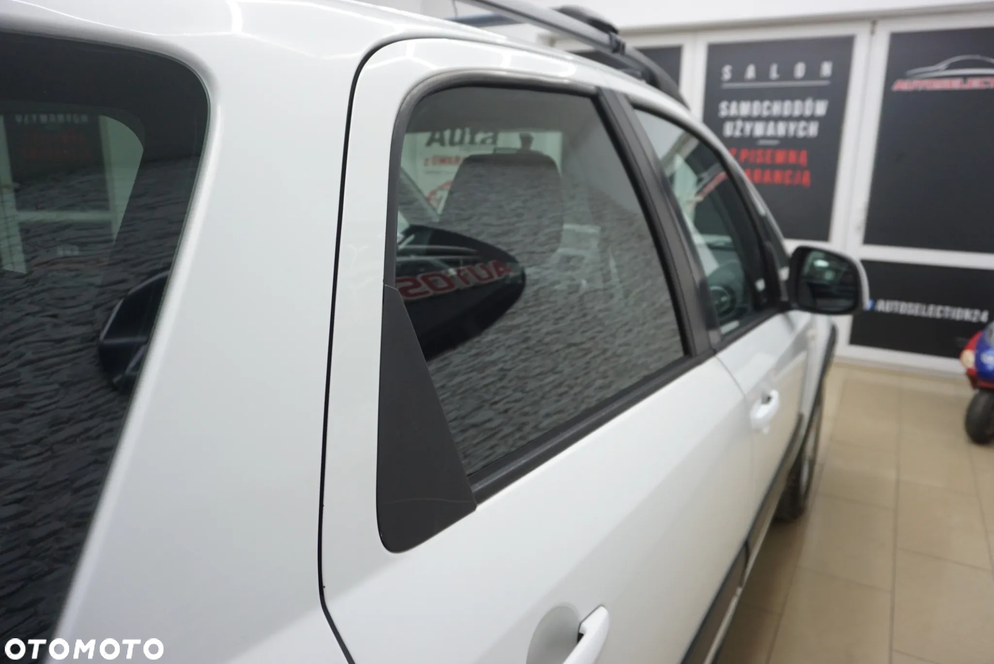 Suzuki SX4 1.5 Comfort - 21