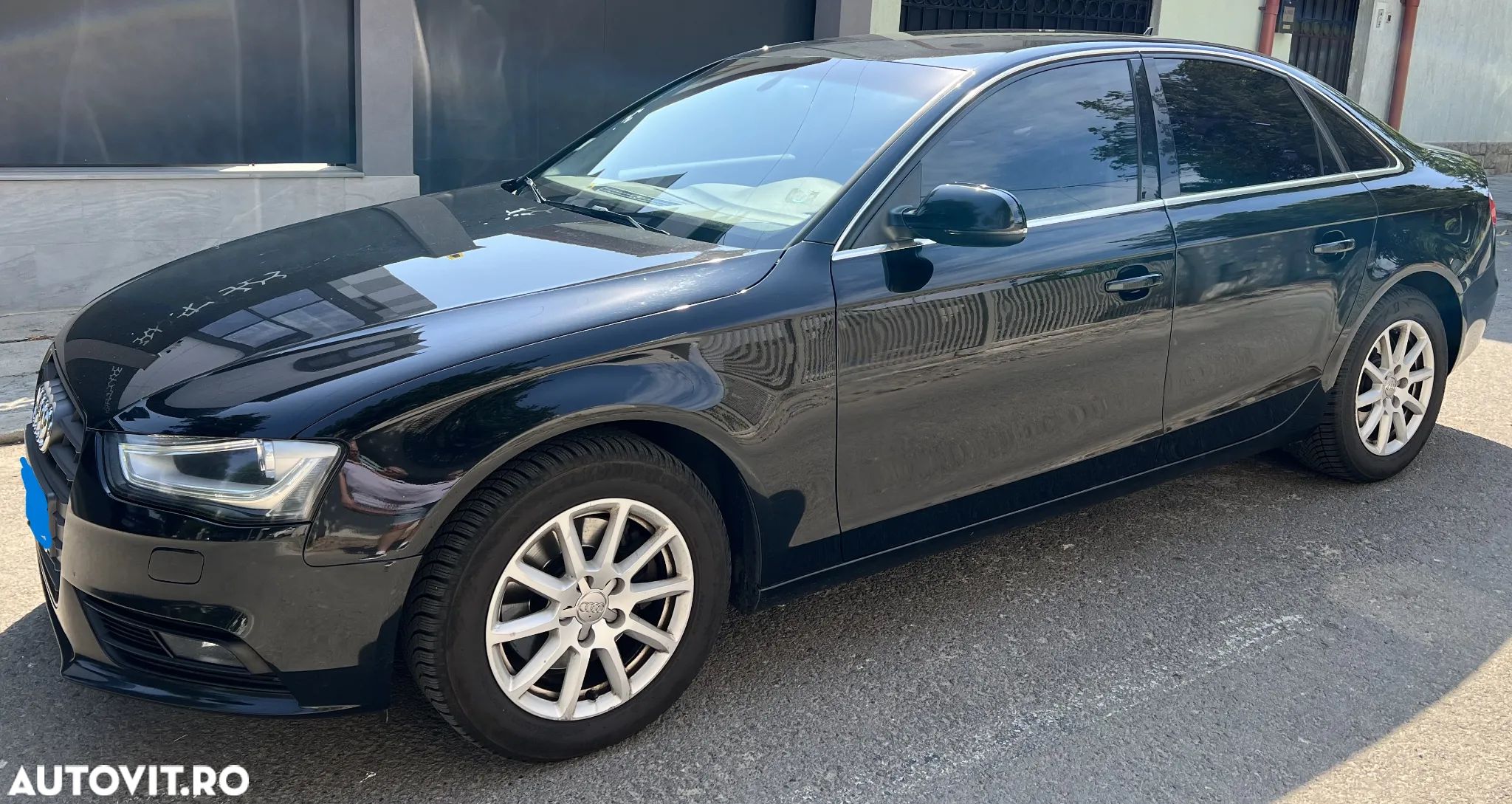 Audi A4 - 1