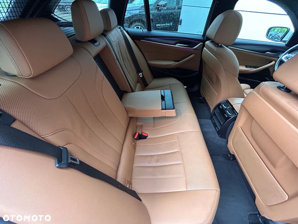 BMW Seria 5 520d xDrive mHEV M Sport sport - 25