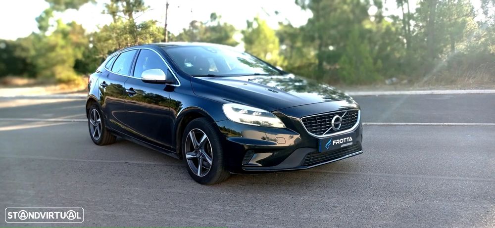 Volvo V40 D3 Geartronic RDesign - 5