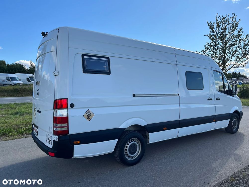 Mercedes-Benz Sprinter - 5