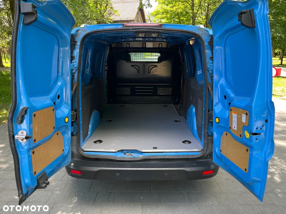Ford Transit Connect - 8