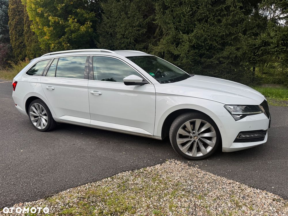 Skoda Superb 2.0 TDI DSG Premium Edition - 2