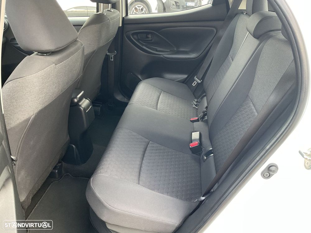 Toyota Yaris 1.5 HDF Exclusive - 34