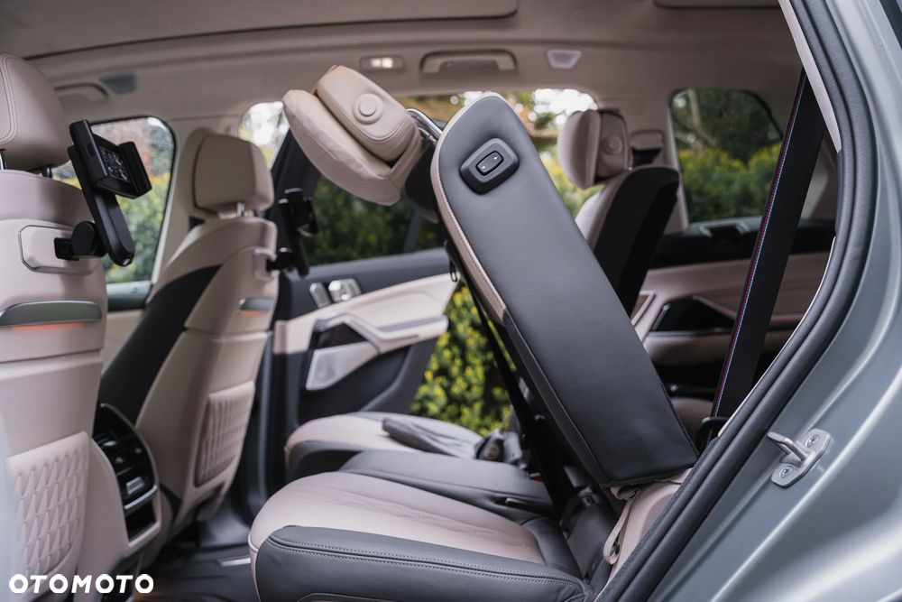 BMW X7 - 23