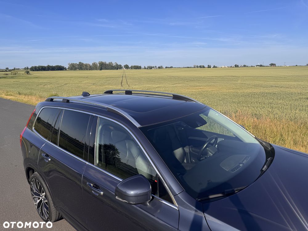 Volvo XC 90 - 8