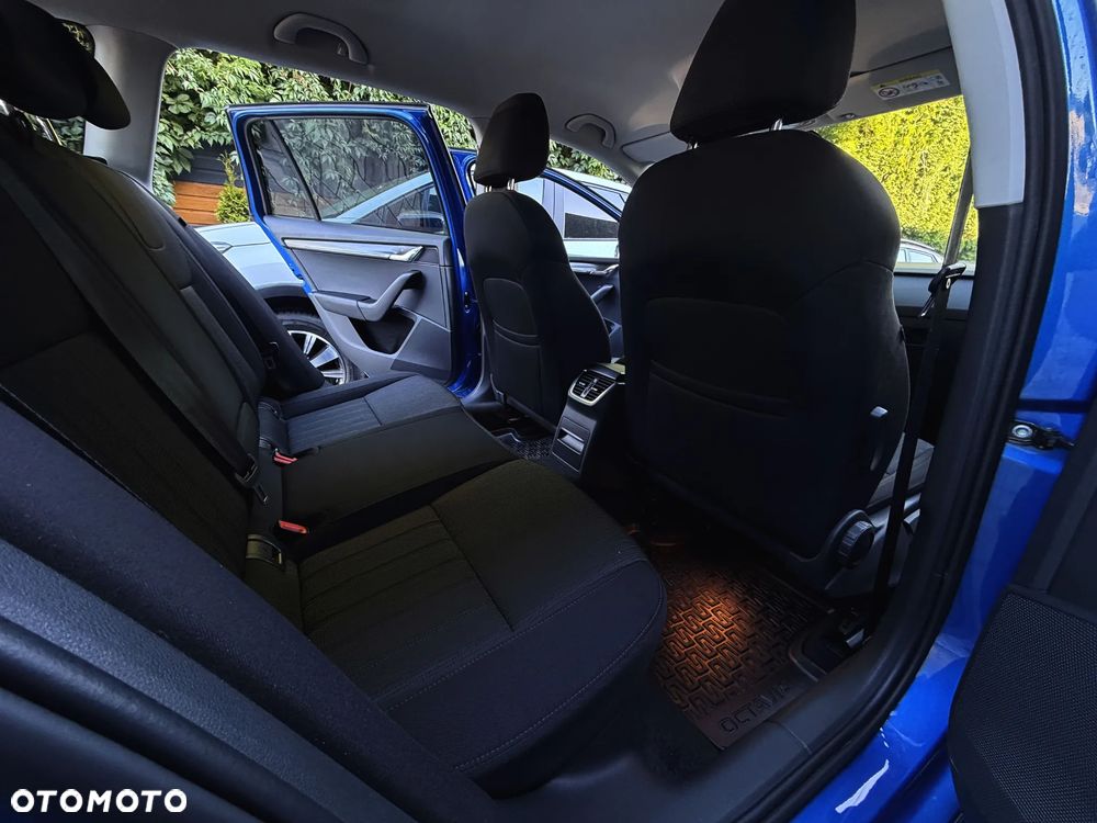 Skoda Octavia 2.0 TDI DSG Style - 18