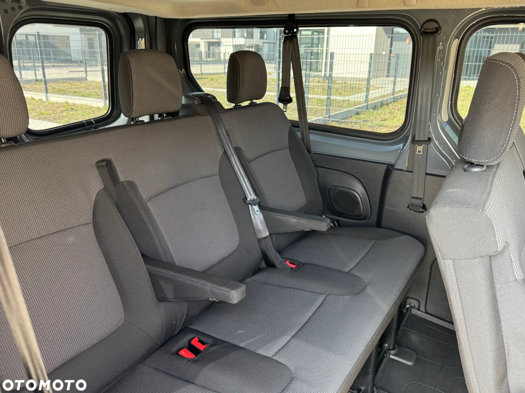 Renault Trafic - 15