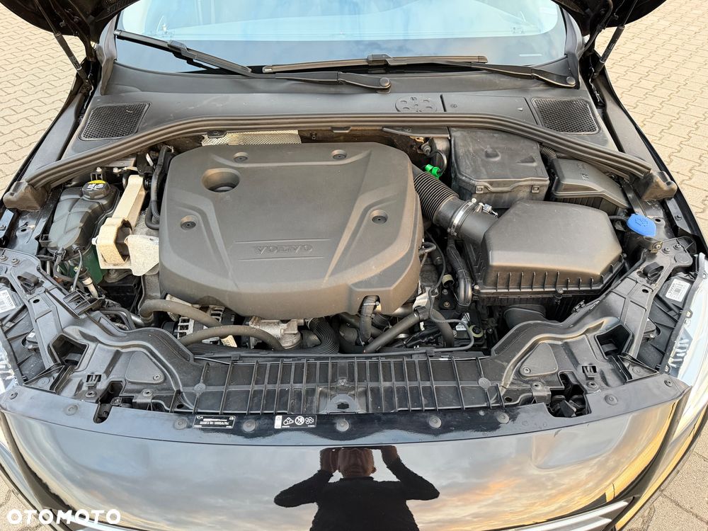 Volvo V60 D3 Geartronic Summum - 37