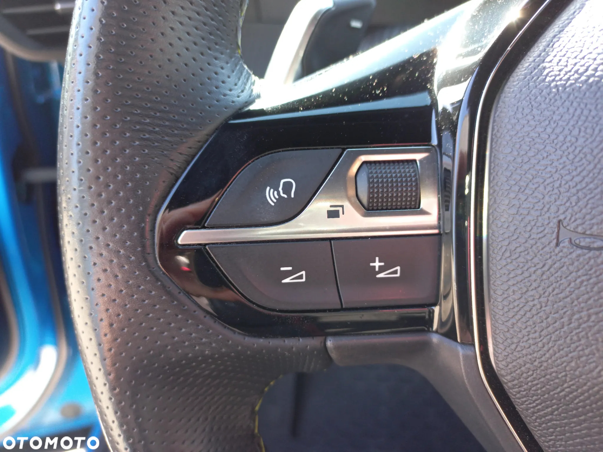 Peugeot 2008 1.2 PureTech GT S&S EAT8 - 23