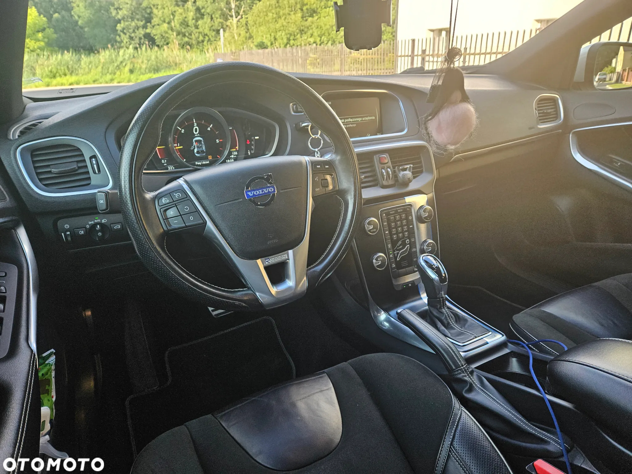 Volvo V40 D3 Geartronic RDesign - 17