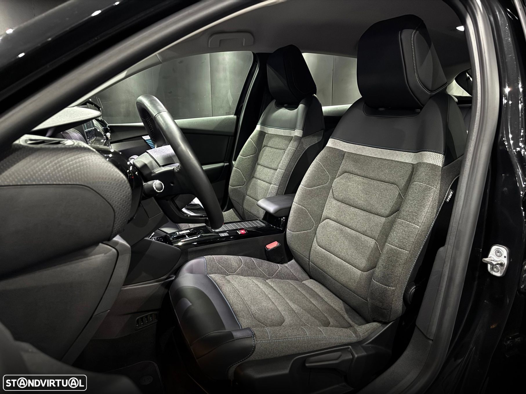 Citroën e-C4 50 kWh Shine - 14