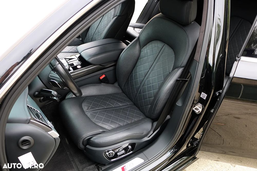 Audi S8 4.0 TFSI quattro Tiptronic - 23