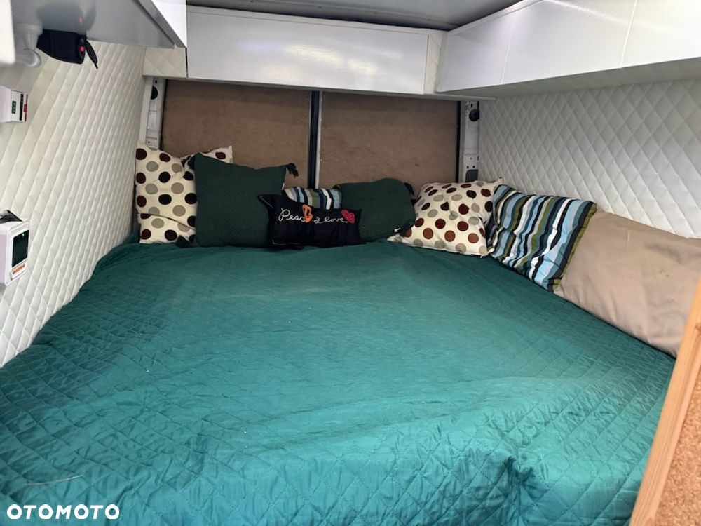 Volkswagen Crafter - 12