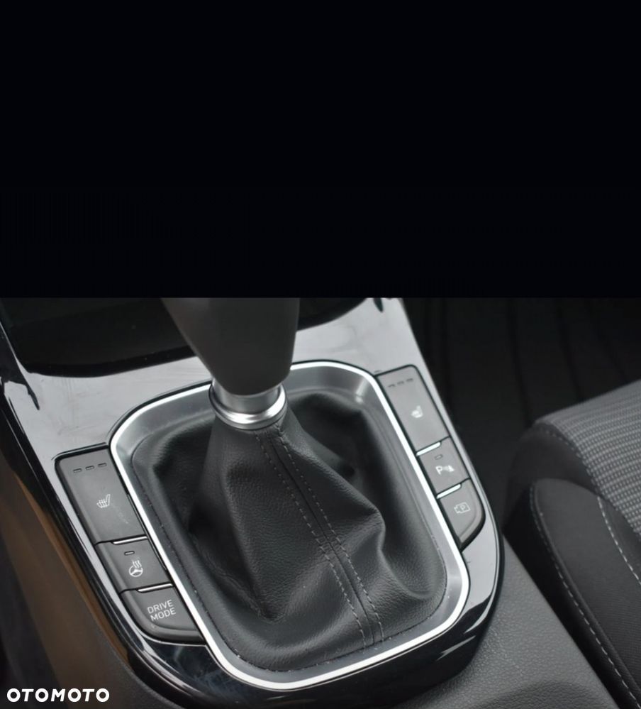 Hyundai i30 1.5 T-GDI 48V Smart - 10