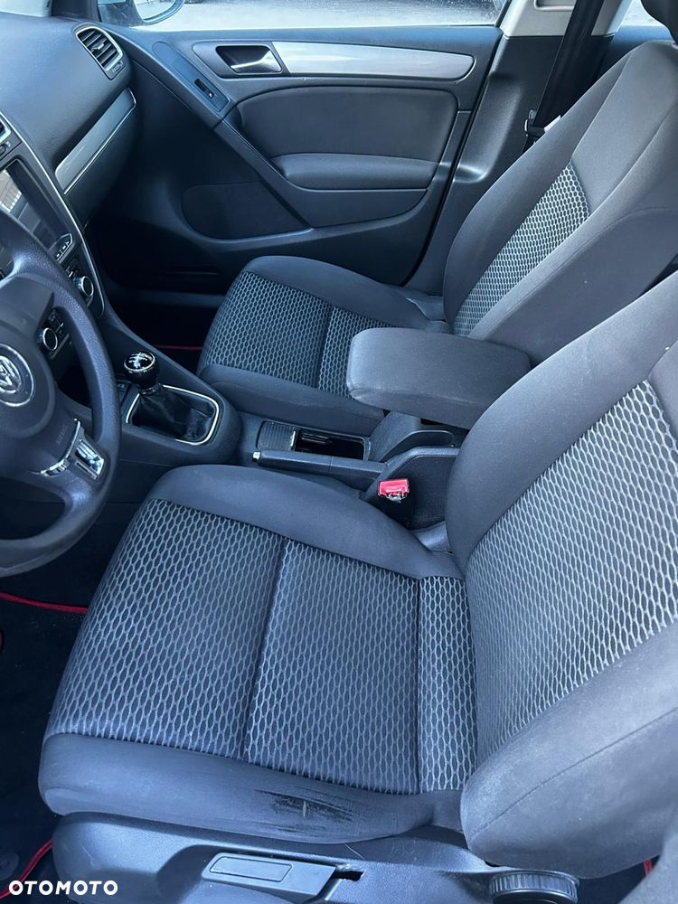 Volkswagen Golf 1.6 TDI DPF Team - 11