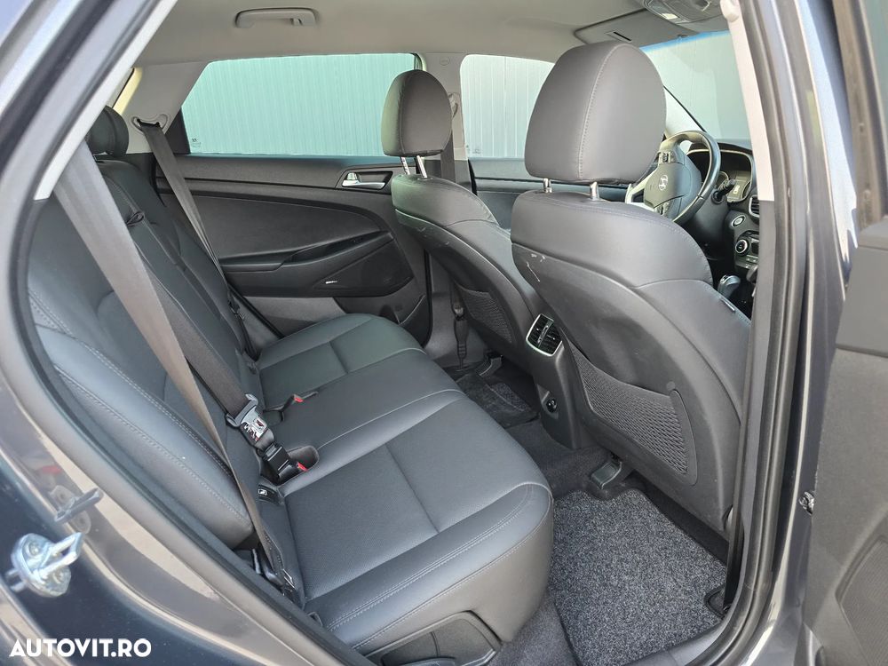 Hyundai Tucson blue 1.6 CRDi 2WD DCT Premium - 8
