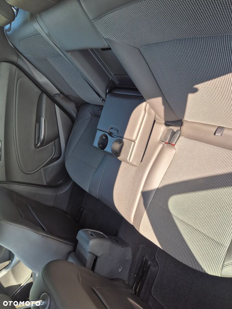 Opel Astra 1.4 T Cosmo - 13