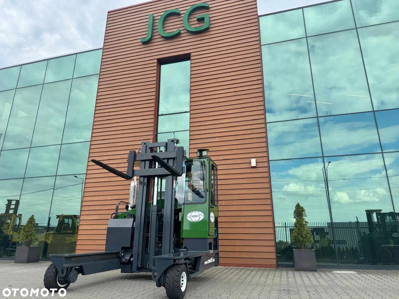 Combilift Combilift C5000// Stan idealny // wolny skok //Niski maszt - 2