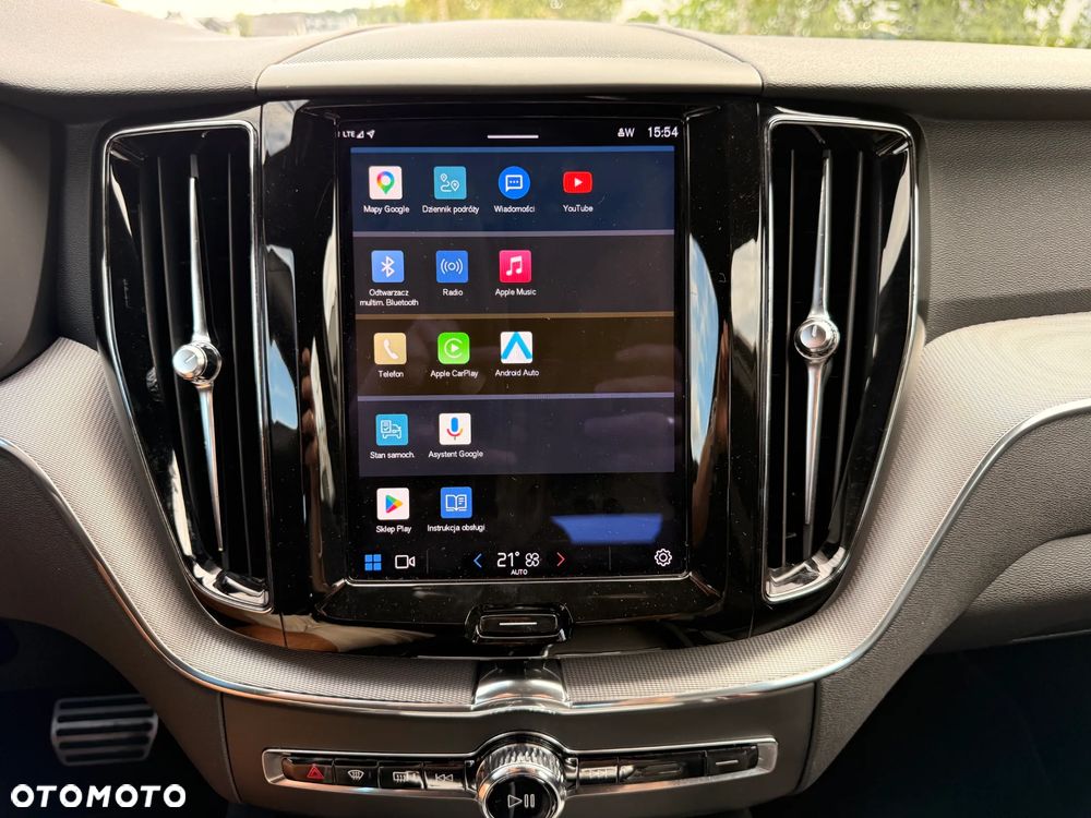 Volvo XC 60 B4 D R-Design - 26