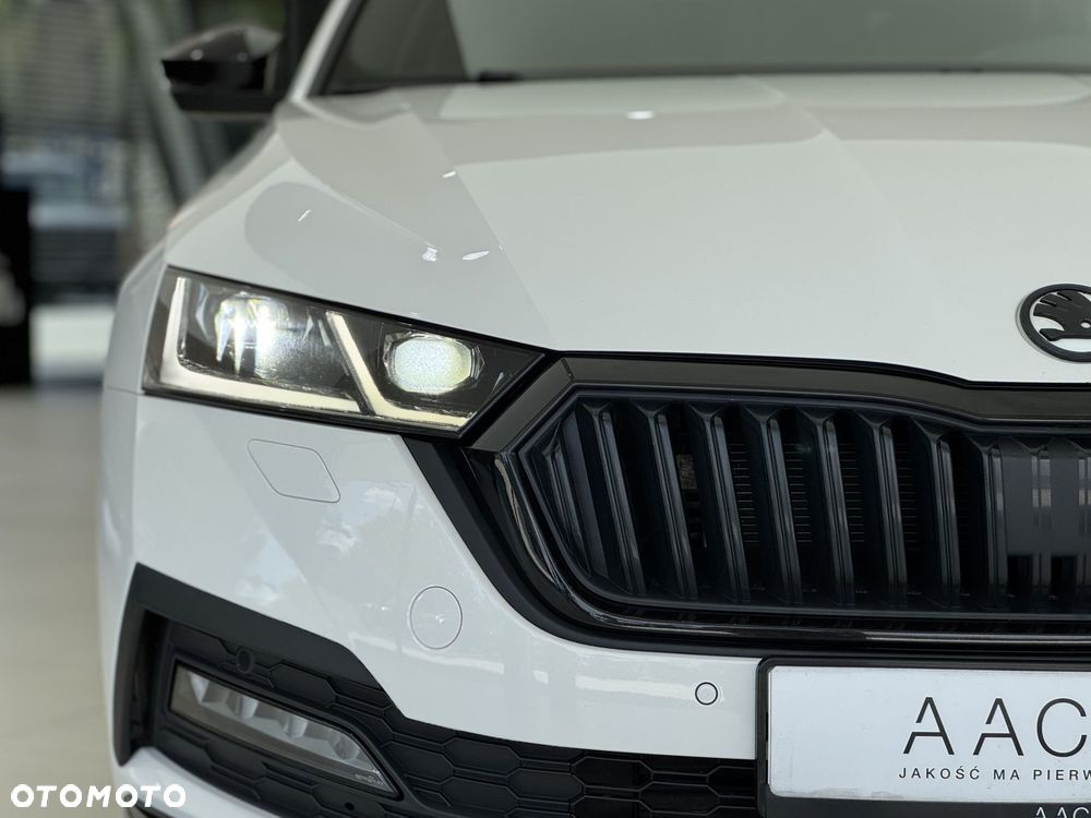 Skoda Octavia 2.0 TSI 4x4 Sportline DSG - 39