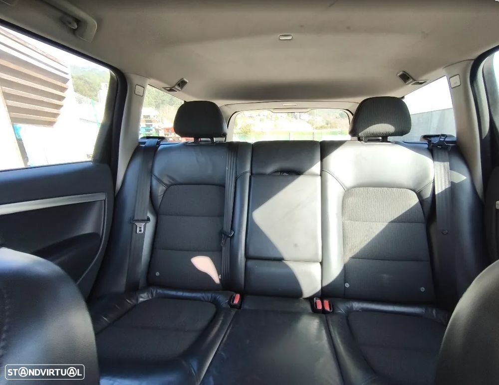 Volvo V70 T4F Edition - 10