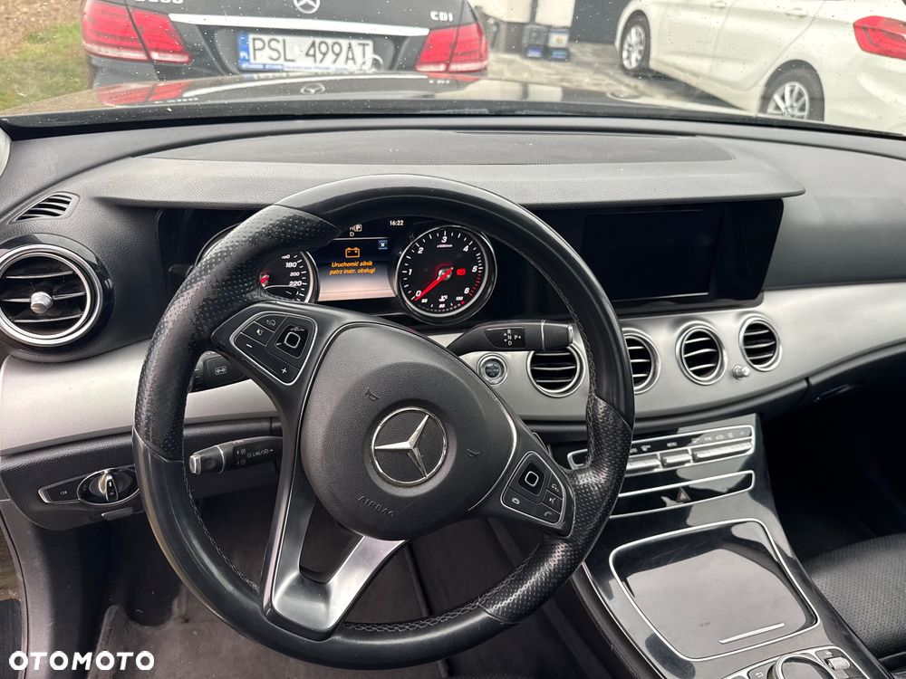 Mercedes-Benz Klasa E 200 d 9G-TRONIC Exclusive - 14