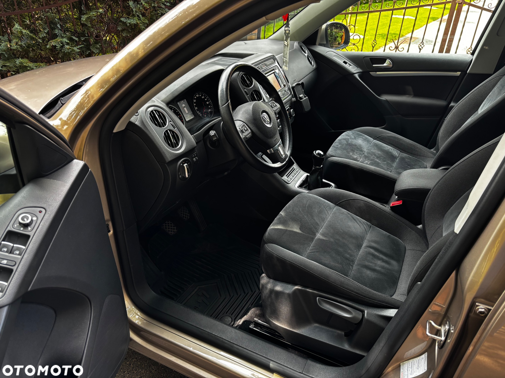 Volkswagen Tiguan 2.0 TDI 4Mot Sport&Style - 16