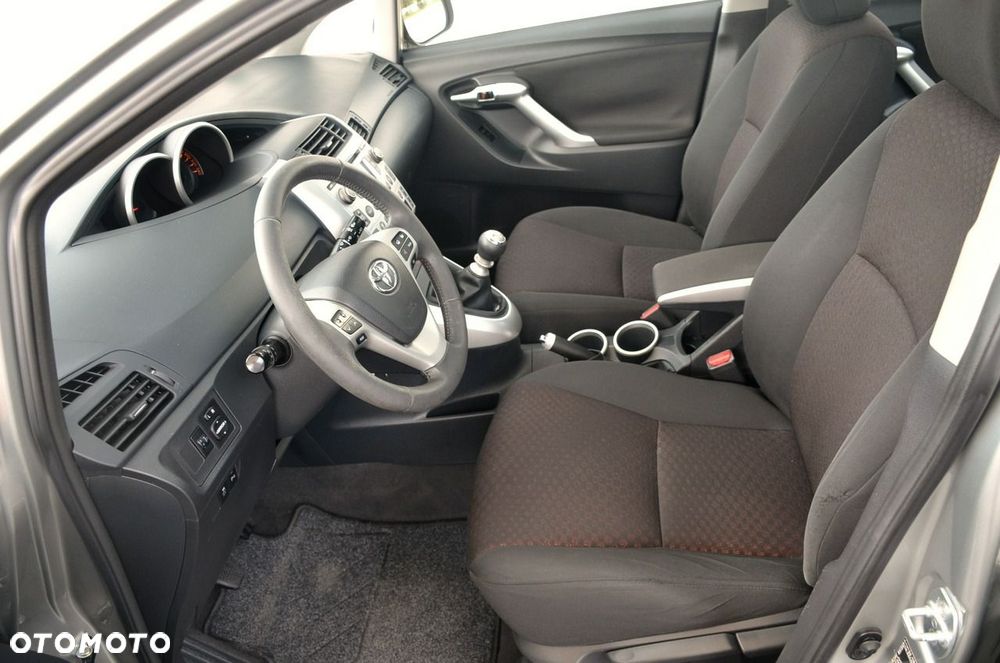 Toyota Verso - 13