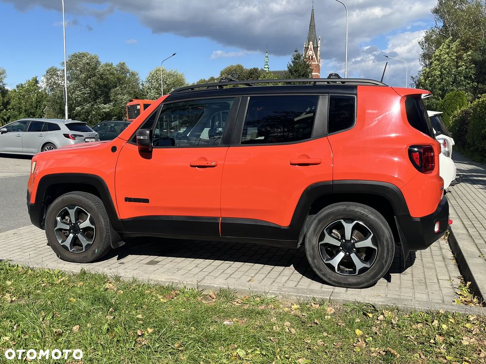 Jeep Renegade 1.3 GSE T4 Turbo Upland 4x4 S&S - 9