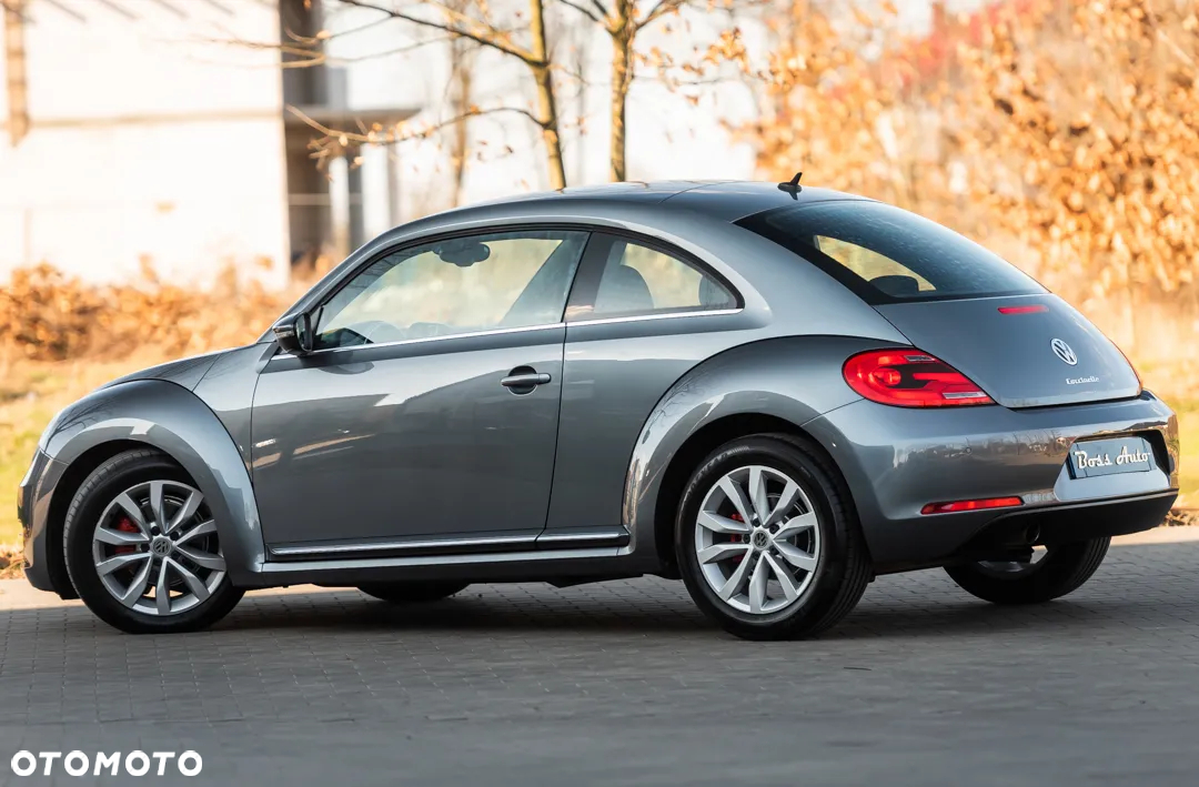 Volkswagen Beetle 1.6 TDI Design - 10