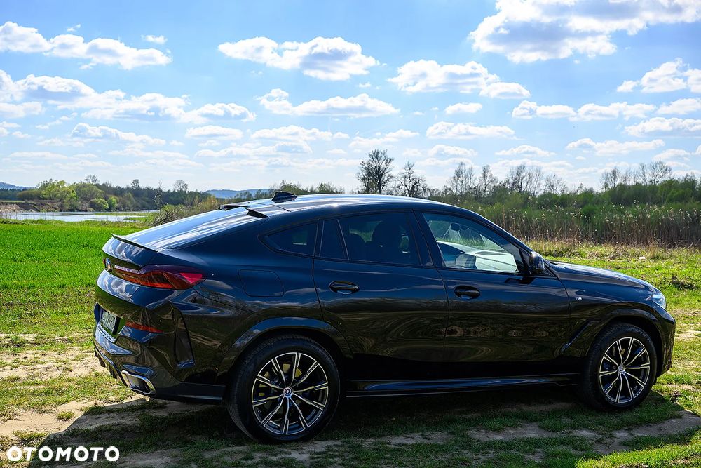 BMW X6 - 10