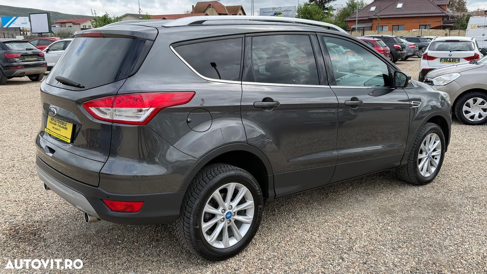 Ford Kuga 2.0 TDCi 4WD Powershift Titanium - 23