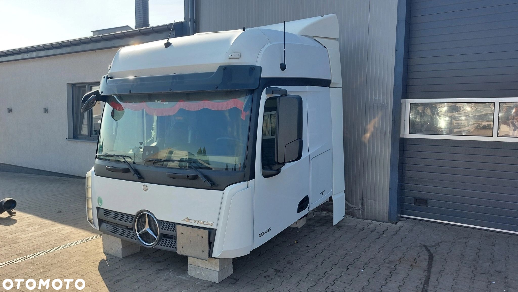 MERCEDES ACTROS MP4 KABINA KPL BIG SPACE EURO 6 - 3