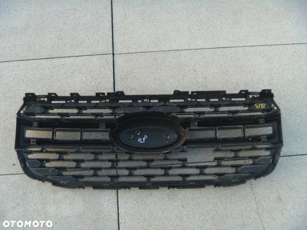 FORD RANGER VI BŁOTNIK PRZEDNI LEWY KRATKA WLOTU ORYGINAŁ - 17