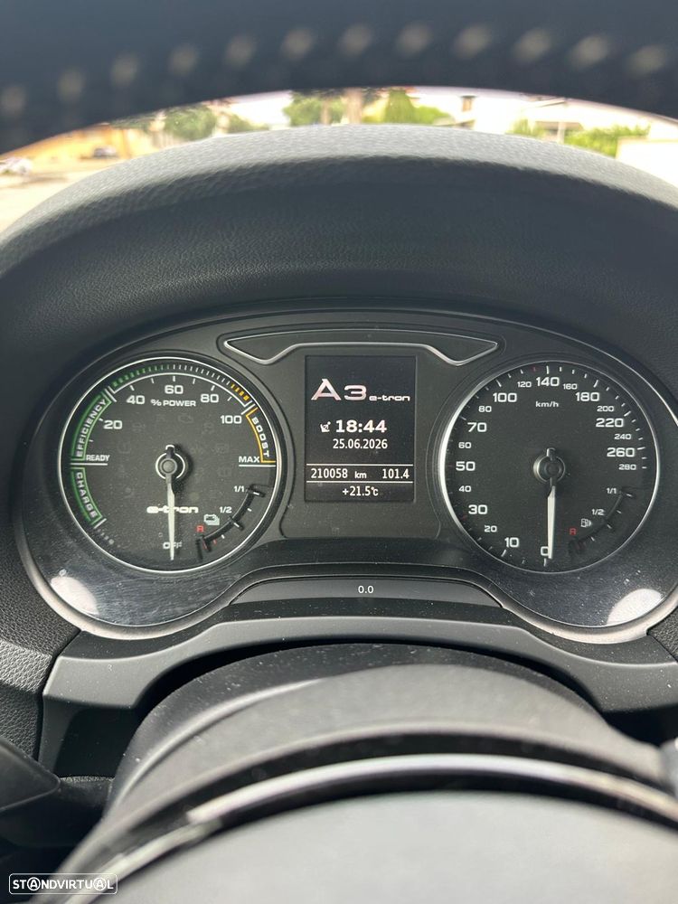 Audi A3 Sportback 1.4 TFSI S line Sport Pack - 18