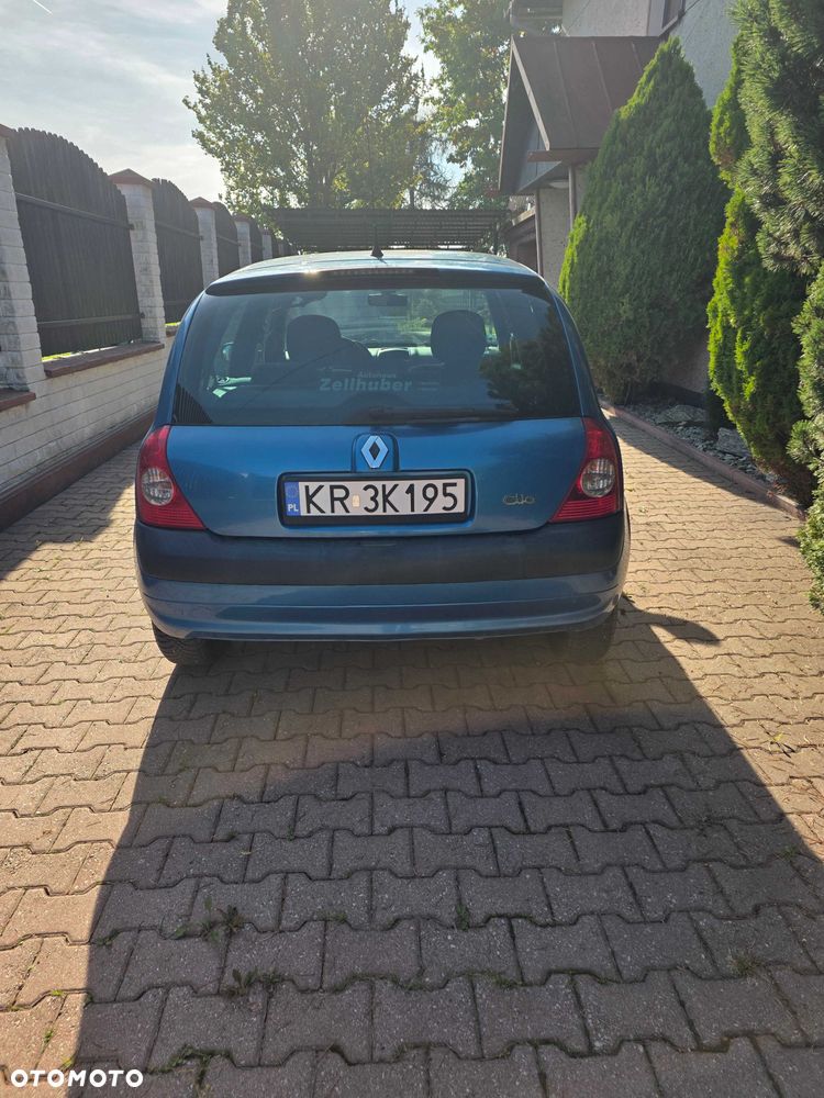 Renault Clio - 7