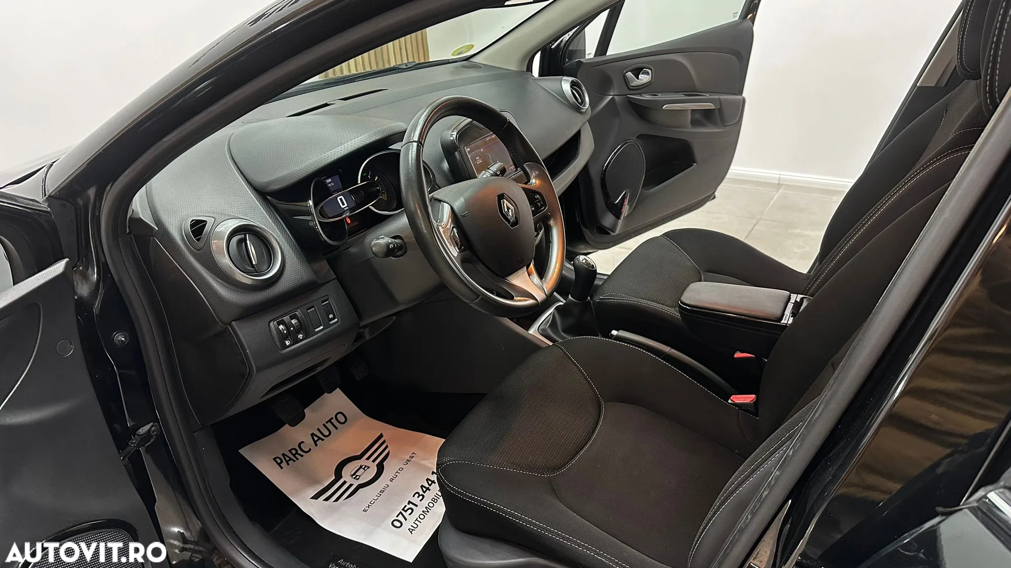 Renault Clio dCi 90 Limited - 5