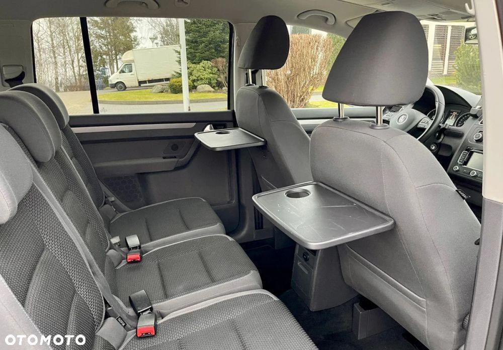 Volkswagen Touran 2.0 TDI DSG Highline - 38