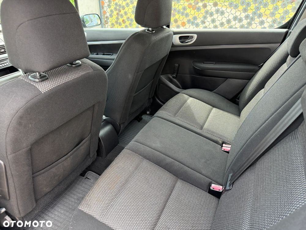 Peugeot 307 HDi 90 Filou - 27