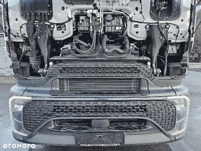 Mercedes-Benz ACTROS 1845 - 8