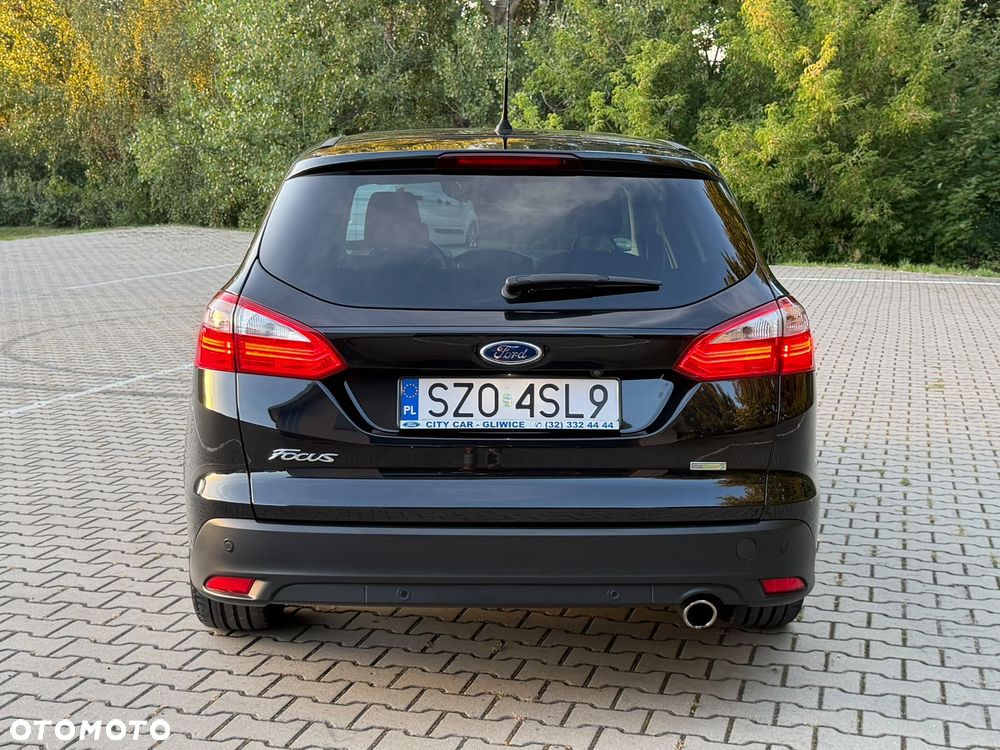 Ford Focus 1.6 EcoBoost Titanium - 29