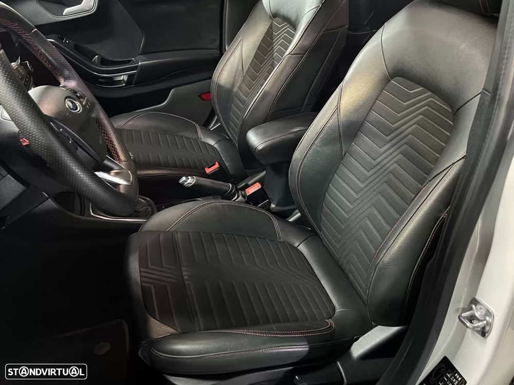 Ford Puma 1.0 EcoBoost MHEV ST-Line X Vivid Ruby Edition - 22