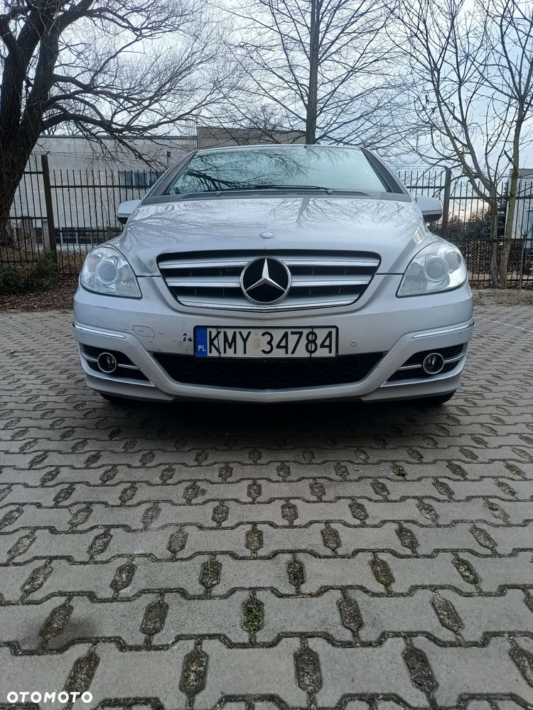 Mercedes-Benz Klasa B 180 EU5 - 17