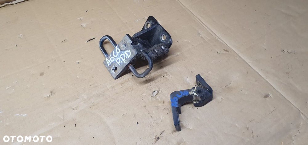Zawias zawiasy drzwi prawy przód para Audi A6 C6 8E0831412B - 4